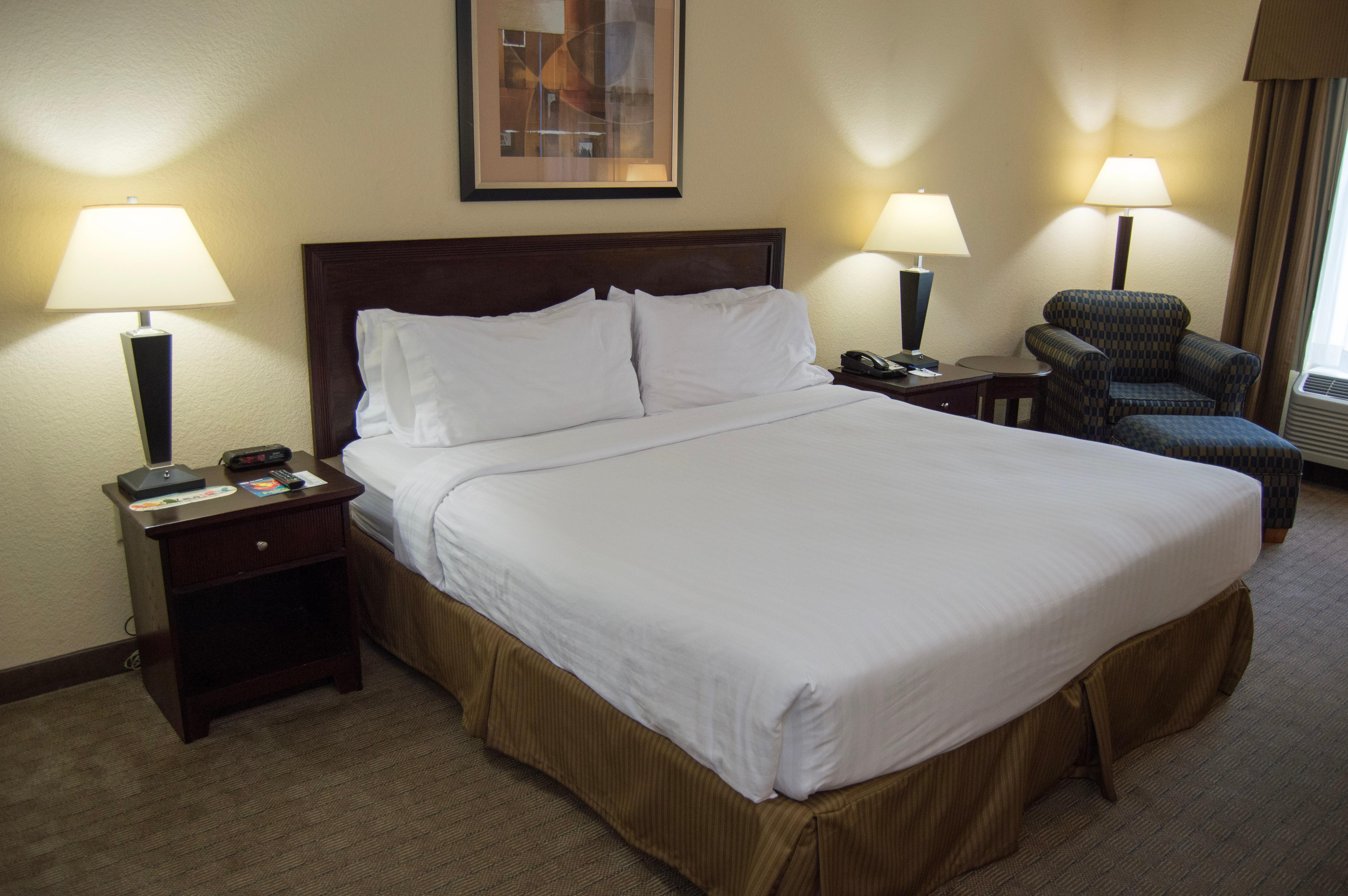 Holiday Inn Express Hotel & Suites Clearwater Us 19 North By Ihg Zewnętrze zdjęcie